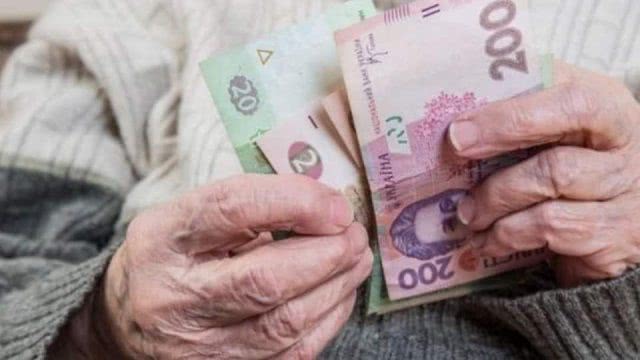 Херсонская ТЭЦ наняла «Дока» выбивать деньги из должников за тепло. Там главный Предместников