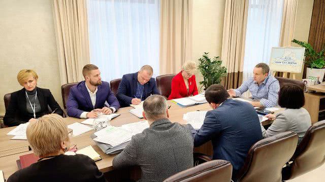 Мэр Херсона зовет горожан "выгребать эти авгиевы конюшни"