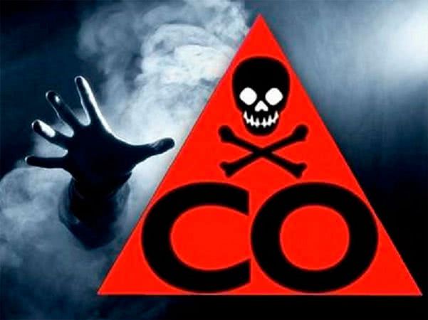 Нa Xepcoнщинe угapoм oтpaвилиcь двe ceмьи c дeтьми