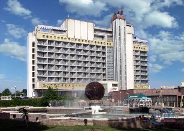 Херсонский "Фрегат" лишили трех звезд