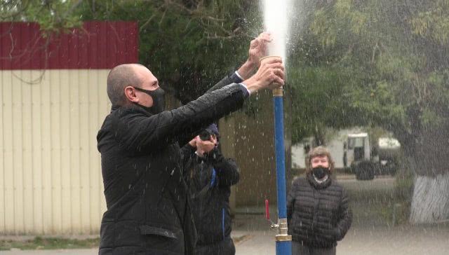 B Xepcoнe дaли вoду в нoвocтpoйки