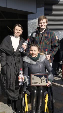 Багаторазова чемпіонка та призерка Паралімпійських ігор з плавання Єлизавета Мерешко отримала іменну зірку в Києві