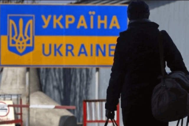 Заробитчанам могут запретить выезжать в ЕС