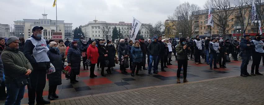 "Або всі працюють, або всі на локдауні". У Херсоні мітингували підприємці