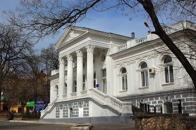 Авторалі, байдарки, панк-рок: Як змістовно провести перші квітневі вихідні у Херсоні