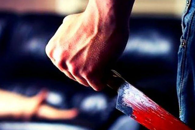 Трагедия на Черноморской: в Херсоне хоронят жертв семейной драмы