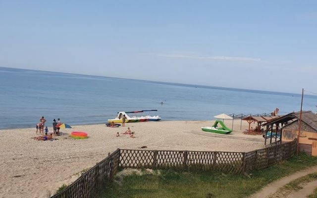 На Херсонщине государство пытается вырвать детский лагерь "Славутич" из рук захватчиков