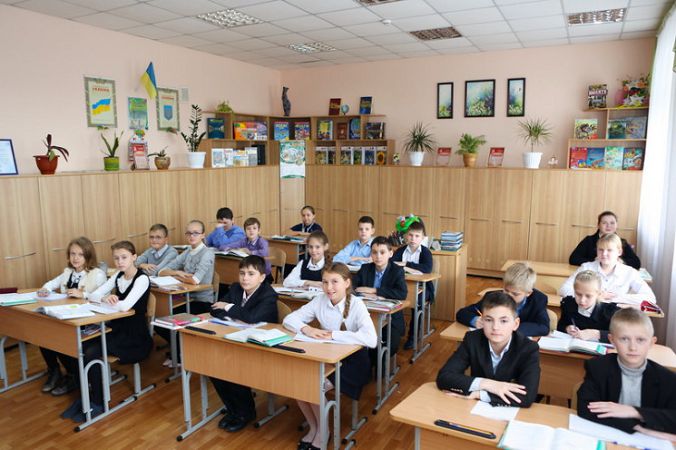 В некоторых херсонских школах не работает пожарная сигнализация, ее не меняют из-за проблем с тендером