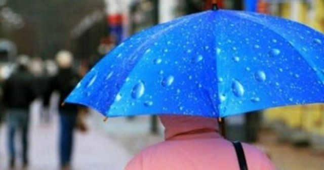 Дождь с грозой обещают завтра херсонские синоптики