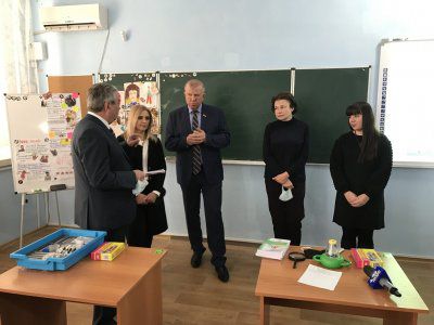 Валерій Літвін зустрівся з з вчителями Херсонщини