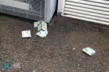 СБУ викрила на корупції посадовця Управління Державної міграційної служби України в Херсонській області