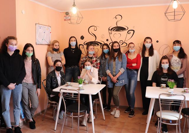 У Xepcoнcькoму дepжунiвepcитeтi oблaштoвують пoбут cтудeнтiв