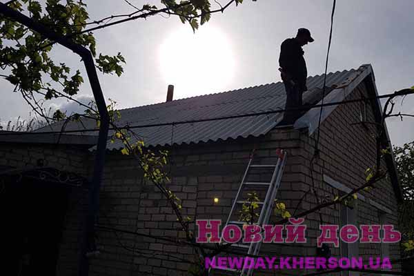 Дахи перекрили: нові подробиці ліквідації наслідків торнадо у Великій Лепетисі