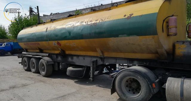 На Херсонщине закрыли нефтебазу, где занимались фальсификатом