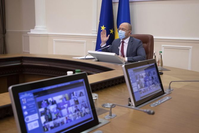 Правительство обещает "справедливый" прожиточный минимум: где подвох?