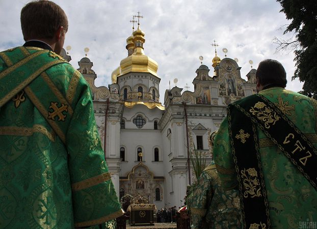 Троицу традиционно празднуют в кругу семьи