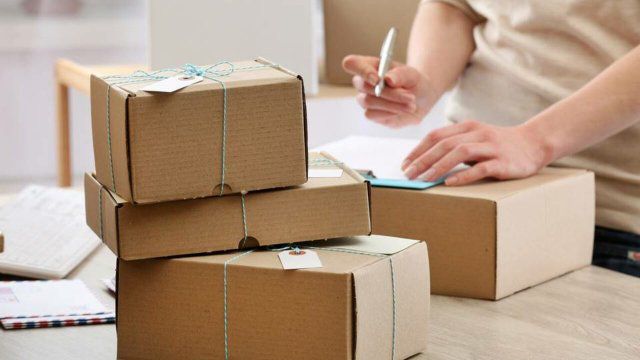 Херсонцу, который сбывал наркотики через отделения почты, избрана мера пресечения