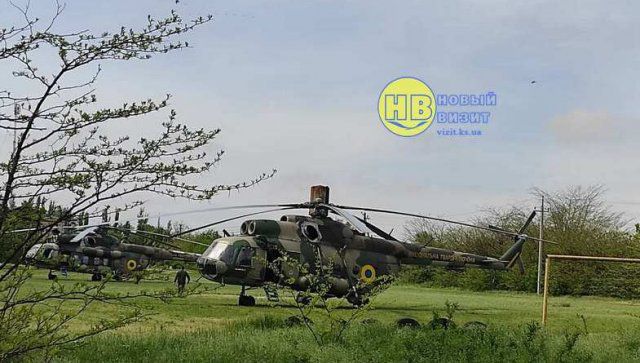 Вертолет с Разумковым возвращаясь с Чонгара совершил аварийную посадку в Херсоне