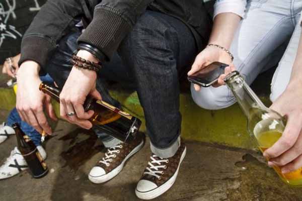 Споили подростков в кафе на Херсонщине