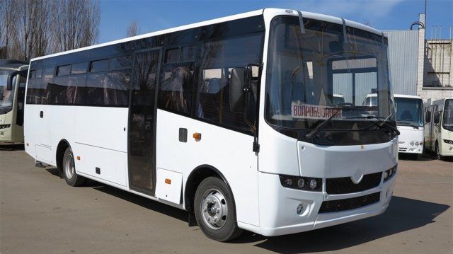 В Херсон едут первые 10 новых городских автобусов