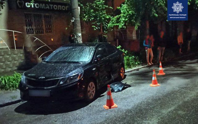 В Херсоне пьяный виновник ДТП пытался откупится от патрульных