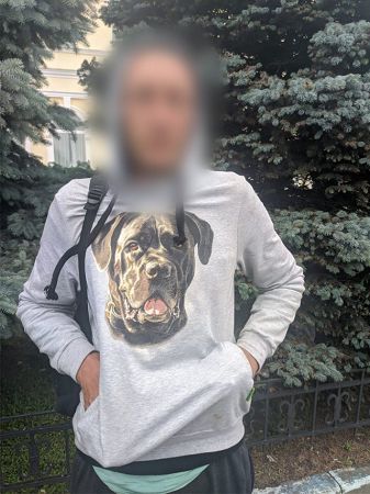 Нацгвардейцы задержадли в Херсоне прохожего с двума шприцами полными "солей"