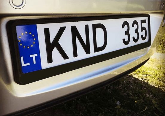 В Украине начала действовать льготная растаможка авто: детали