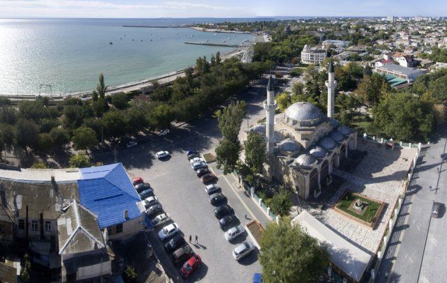 В Крыму заявили, что вода из Северо-Крымского канала "грязная" и им не нужна