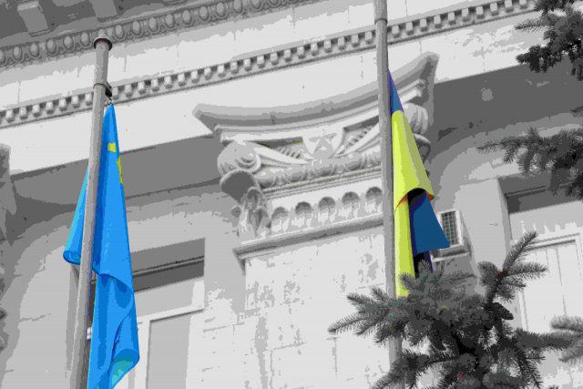 Сегодня крымскотатарский народ отмечает День флага