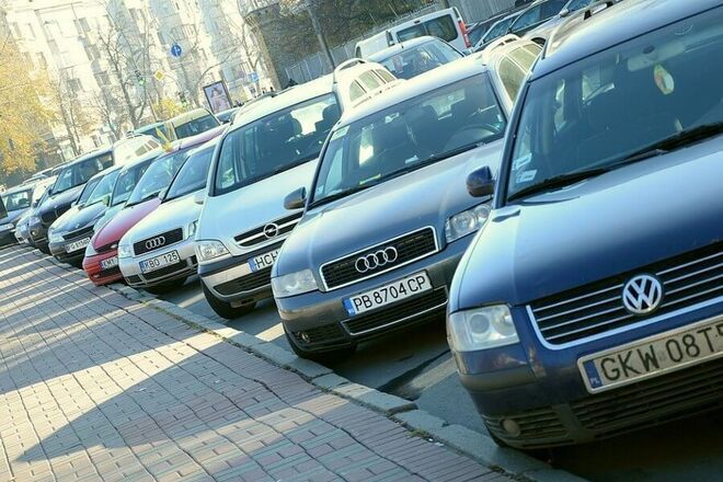 Более 150 тыс. евроблях из пяти областей не могут растаможиться: им светит штраф в 170 тыс. грн
