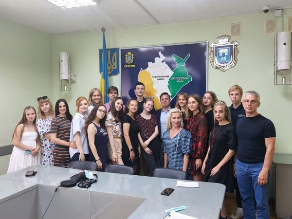 Презентация проектов для городского бюджета от херсонских школьников