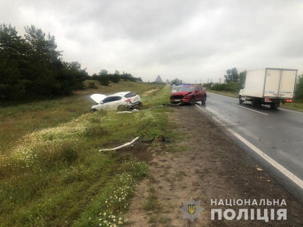 На Херсонщине полиция продолжает устанавливать свидетелей масштабного ДТП