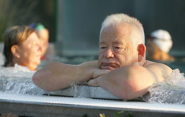 В Украине увеличат трудовой стаж для выхода на пенсию: что и когда изменится