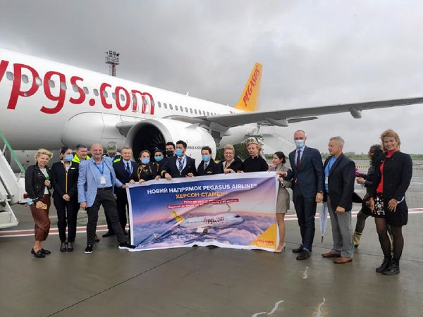 Самолет авиакомпании Pegasus Airlines впервые приземлился в Херсоне