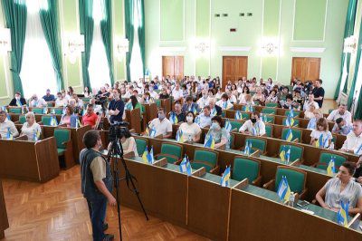 Голова Херсонської облради відкрив освітній форум 