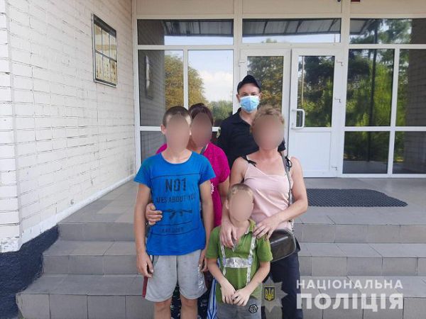Полицейские разыскали пропавших в Голой Пристани мальчиков на пляже в Олешках