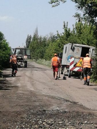 У Кочубеївській ОТГ ремонтують дороги між селами