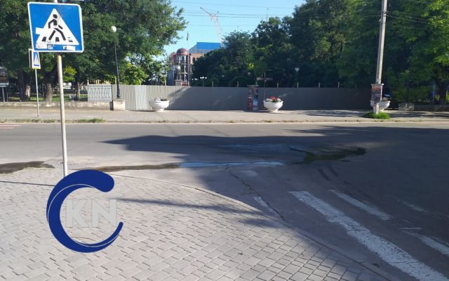Потемкинский сквер в Херсоне закрыли для горожан
