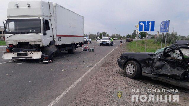 Шестеро пострадавших в одной аварии на Херсонщине