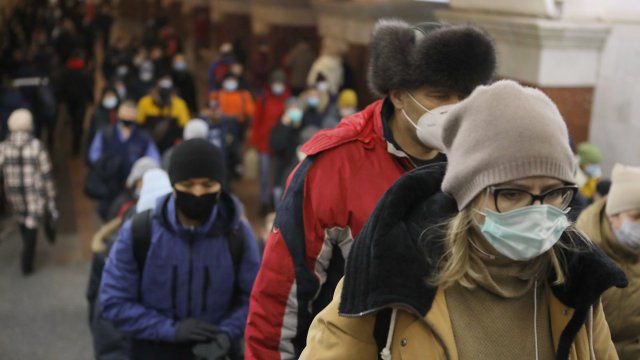 В Украине могут отменить масочный режим, но есть условие