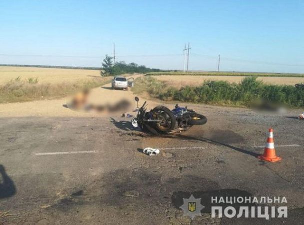На Херсонщине в ДТП погибли два мотоциклиста. Полиция ищет свидетелей ДТП