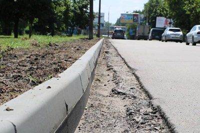 Розпочався капітальний ремонт проїзної частини площі 200-річчя Херсона