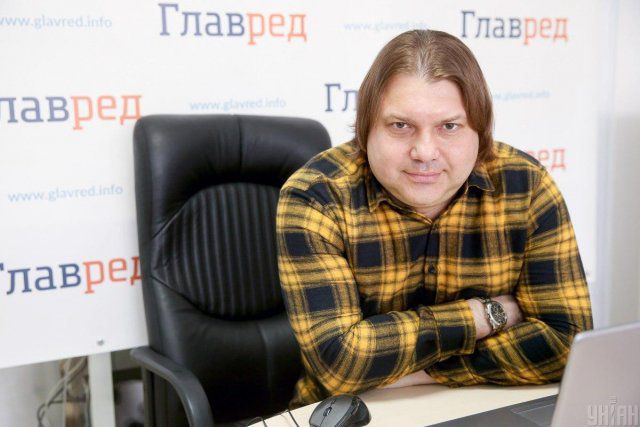 Астролог Влад Росс предвещает еще одну волну коронавируса