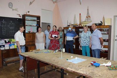 Депутати облради вивчають перспективи розвитку позашкільної освіти