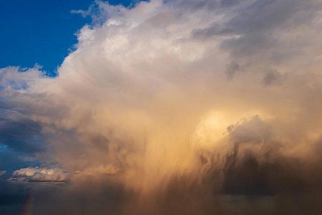 Сегодня на Украину налетят грозы и град: объявлено штормовое предупреждение