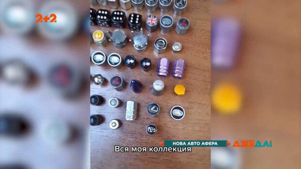 Школьники снимают колпачки с колес, кадр из репортажа Джедаи: YouTube
