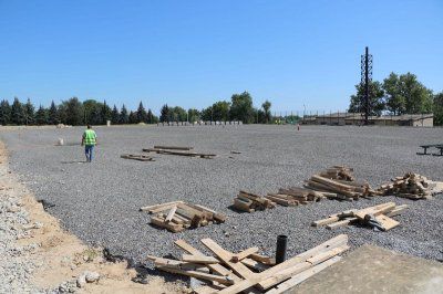 У Чорнобаївці триває спорудження сучасного стадіону 