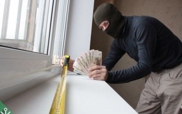 Молодая херсонка хотела сделать ремонт, но стала жертвой мошенников