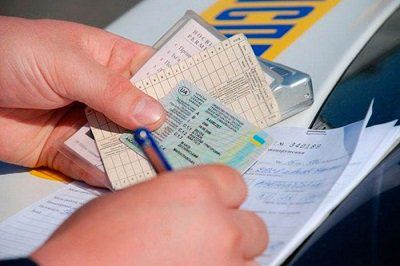 За півроку в області зареєстрували понад 15 тисяч авто