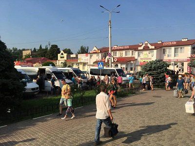 Сьогодні площа Привокзальна в Херсоні буде перекрита - попереджають протестувальники